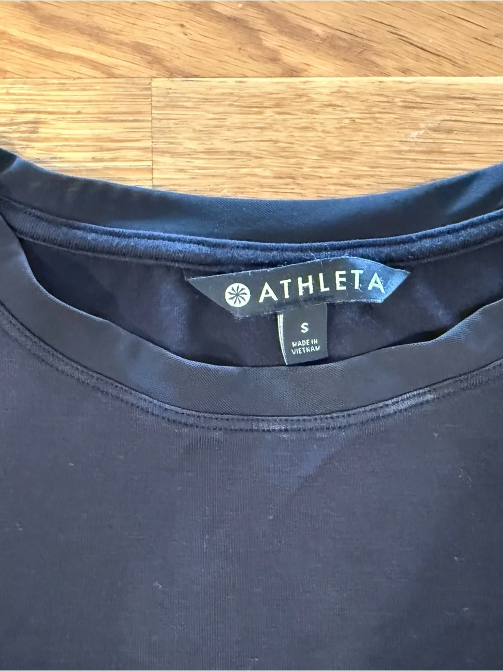 Athleta Black Sleeveless Crew Muscle Tank